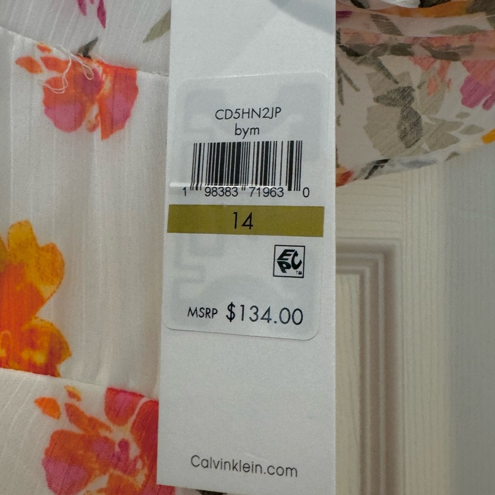 Calvin Klein Spring and Summer Floral Dress NWT - Picture 9 of 9